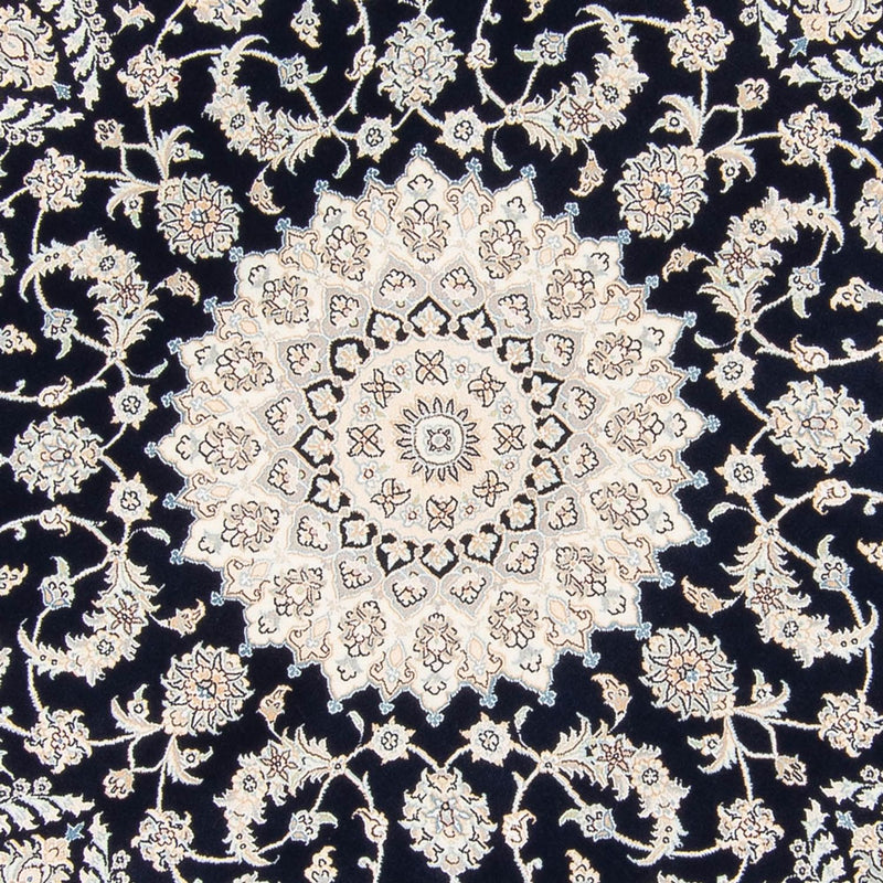 Persisk matta - Nain runt  - 200 x 200 cm - mörkblå