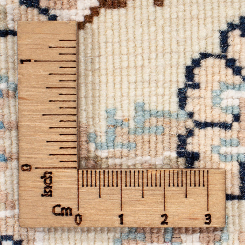 Persisk matta - Nain runt  - 212 x 203 cm - ljusblå