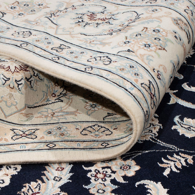 Persisk matta - Nain - 265 x 247 cm - mörkblå