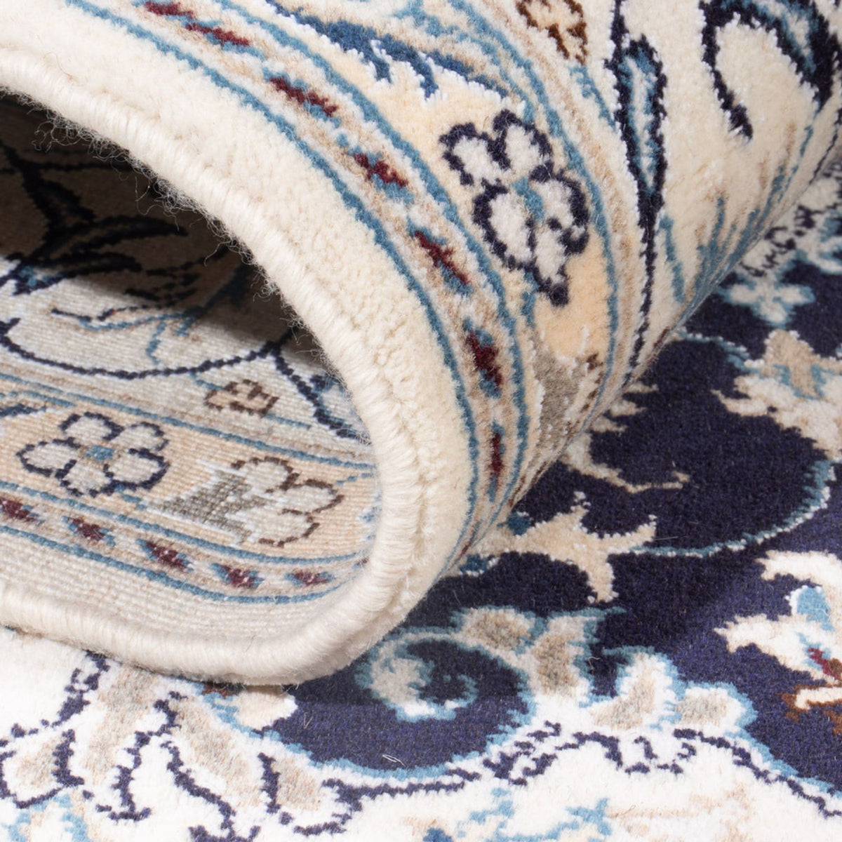 Persisk matta - Nain - Royal - 200 x 145 cm - mörkblå