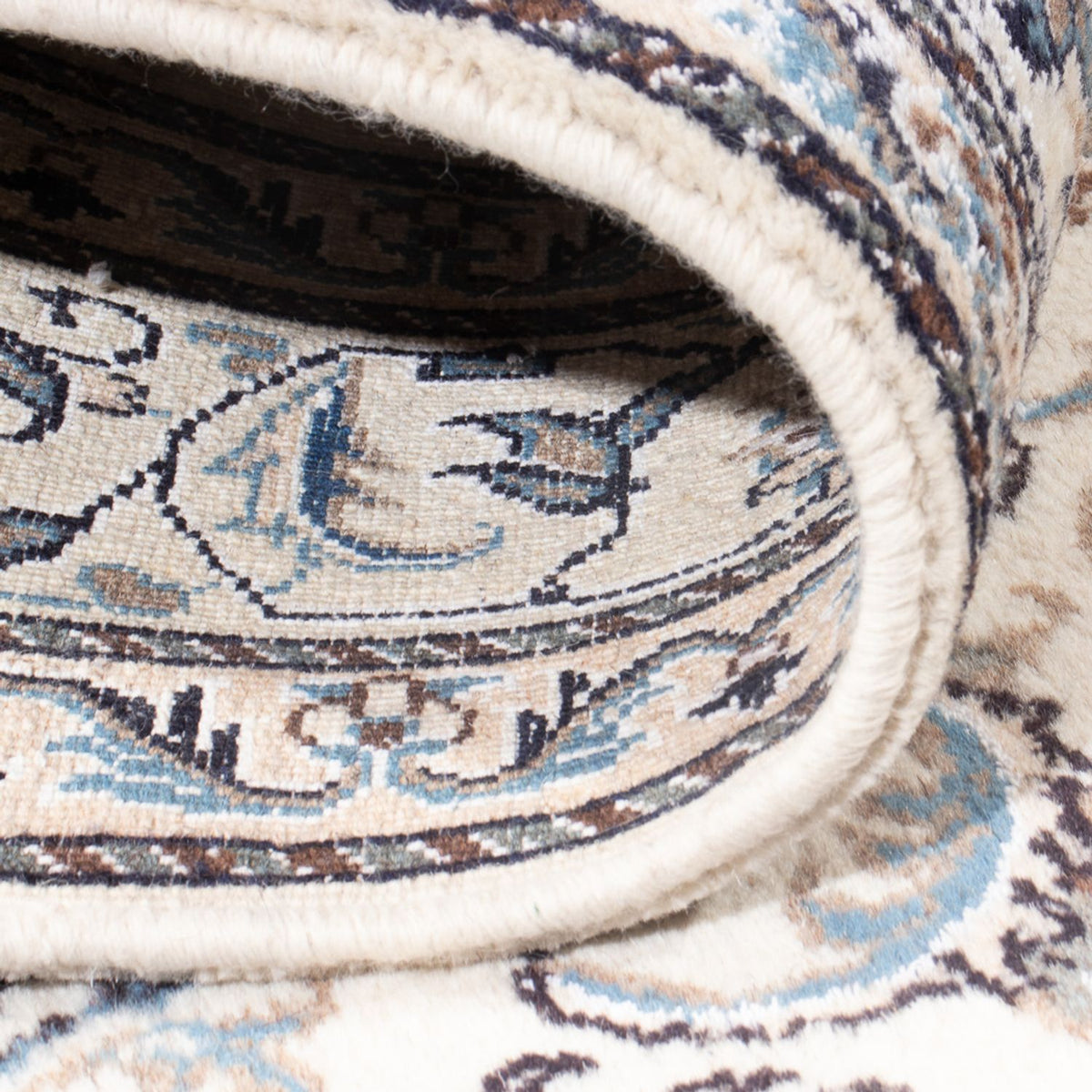 Persisk matta - Nain - Royal - 196 x 150 cm - grädde