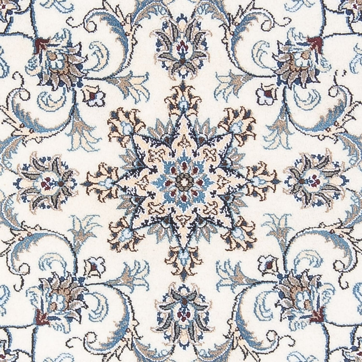 Persisk matta - Nain runt  - 150 x 150 cm - grädde