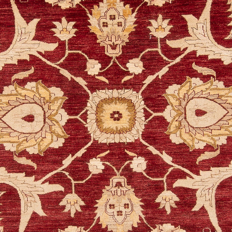 Ziegler Carpet - 371 x 298 cm - röd