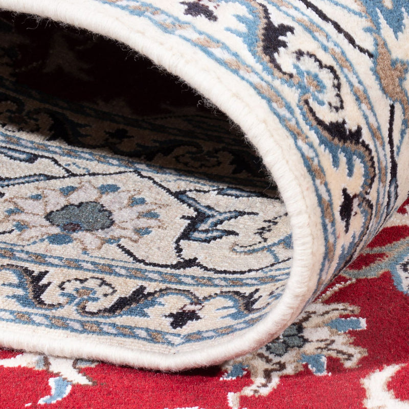 Persisk matta - Nain - 231 x 163 cm - röd