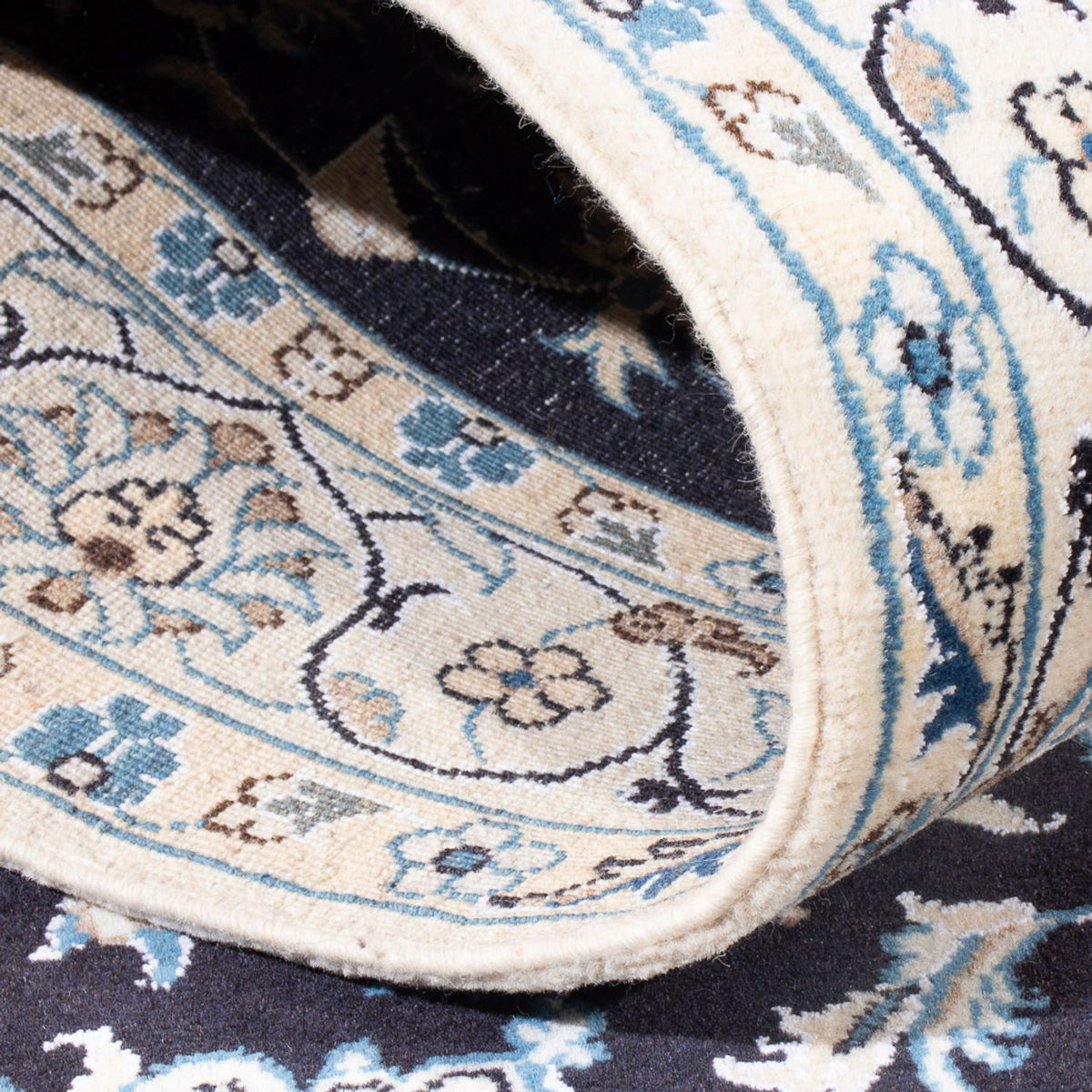 Persisk matta - Nain - 228 x 172 cm - mörkblå