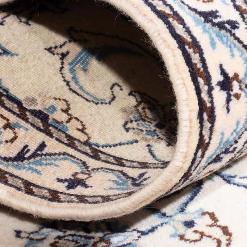 Persisk matta - Nain - 132 x 70 cm - grädde