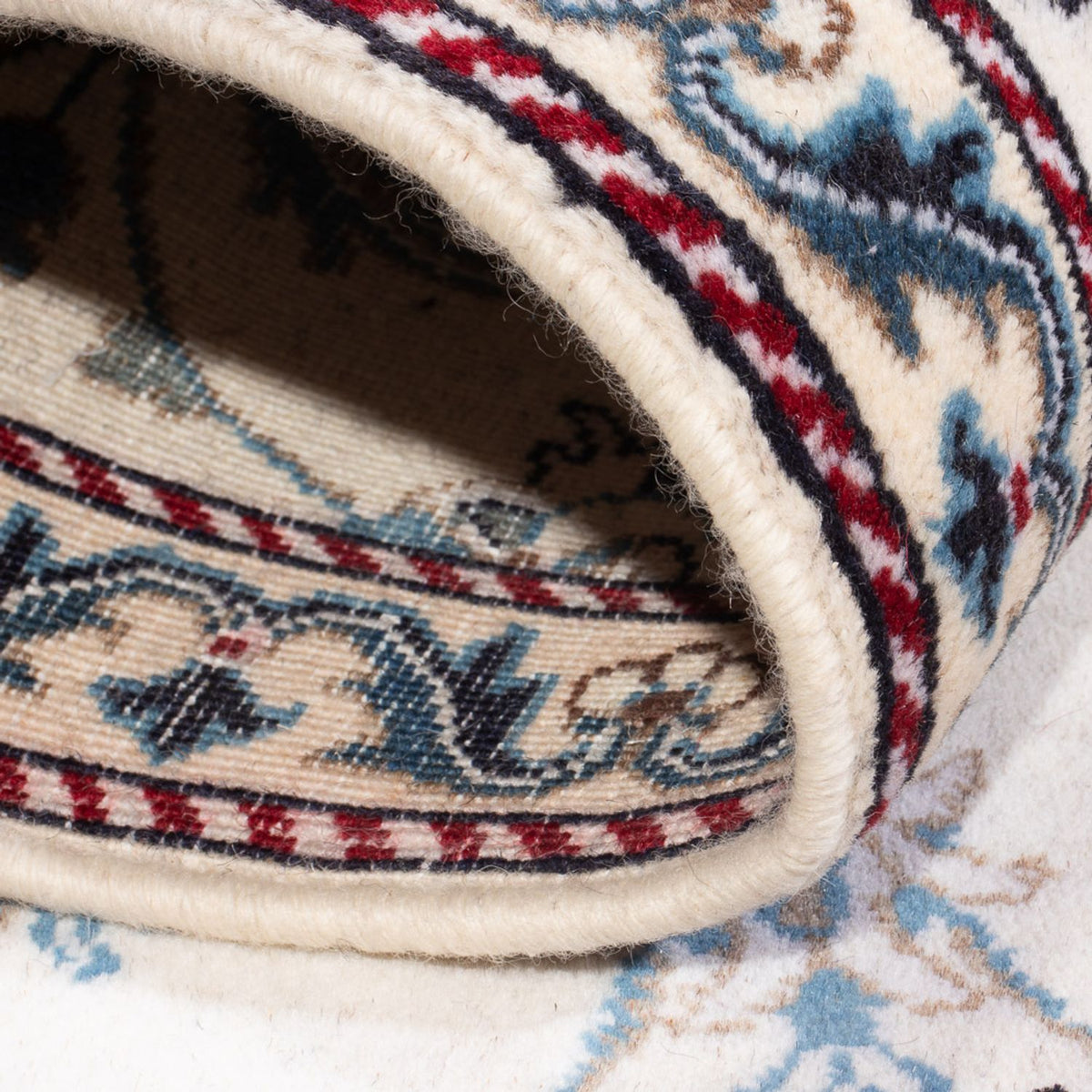 Persisk matta - Nain - 137 x 88 cm - grädde