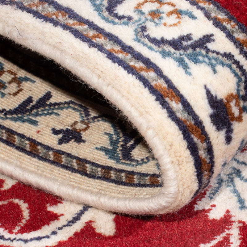 Persisk matta - Nain - 137 x 67 cm - röd