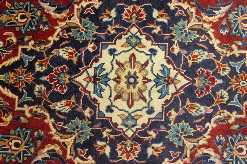 Persiska mattor - Keshan - 307 x 192 cm - röd