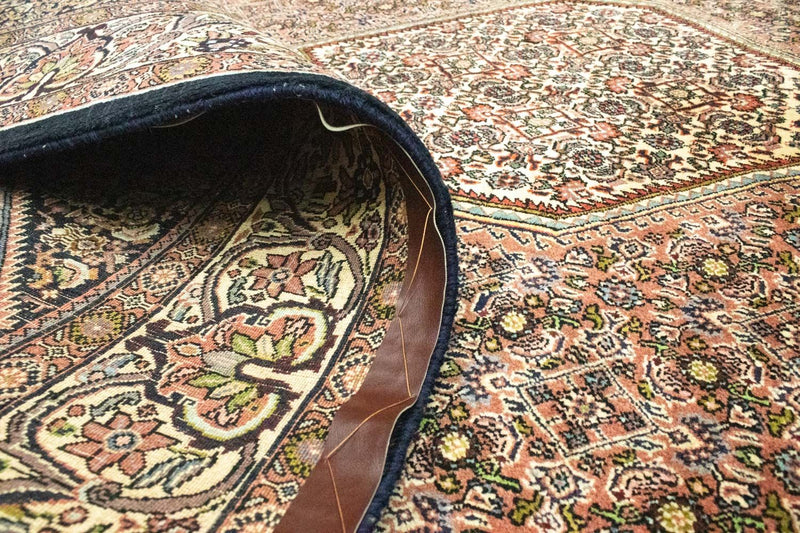 Persisk matta - Bijar - 304 x 203 cm - röd