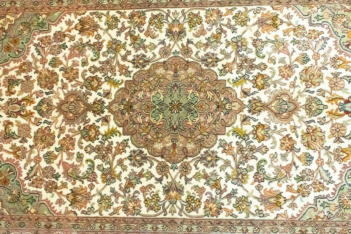 Sidenmatta - Kashmir Silk - 159 x 94 cm - beige