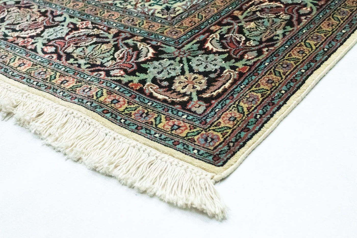 Kashmir silke Mattan 218x153cm - Oriental Carpet