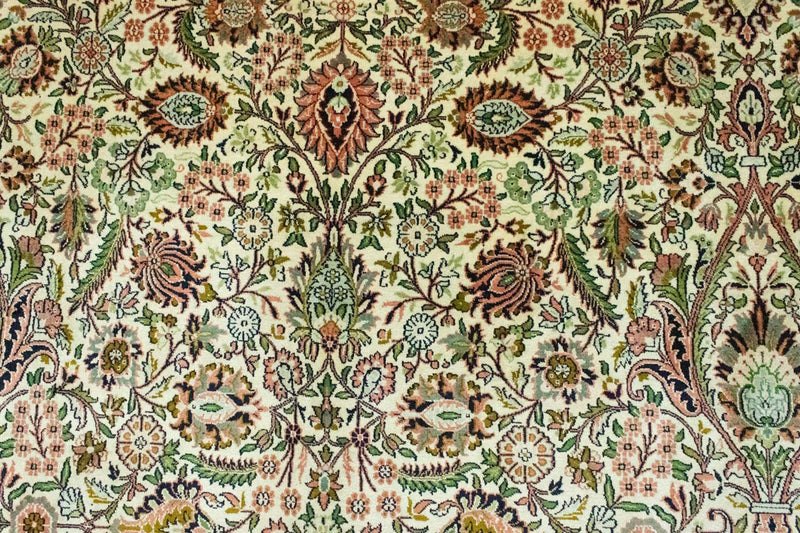 Sidenmatta - Kashmir Silk - 316 x 211 cm - beige