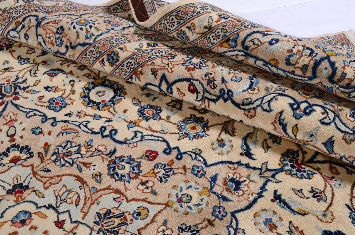 Persiska mattor - Keshan - 379 x 241 cm - beige