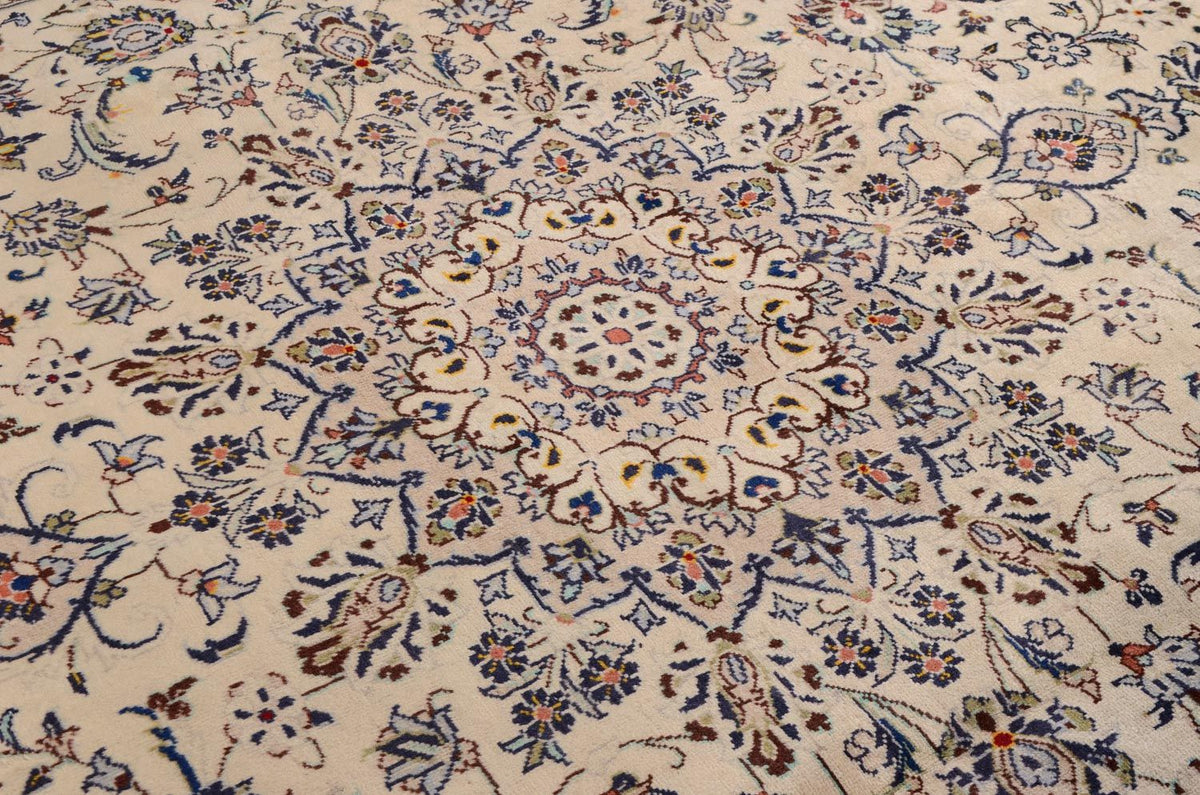 Persiska mattor - Keshan - 338 x 240 cm - beige