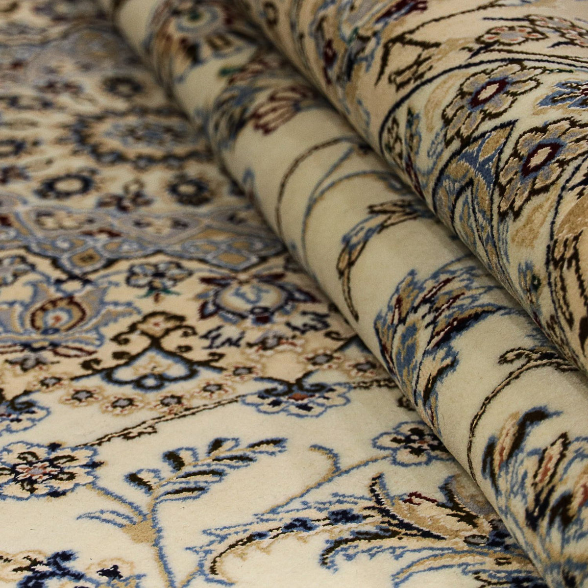 Persisk matta - Nain - Royal - 305 x 205 cm - beige