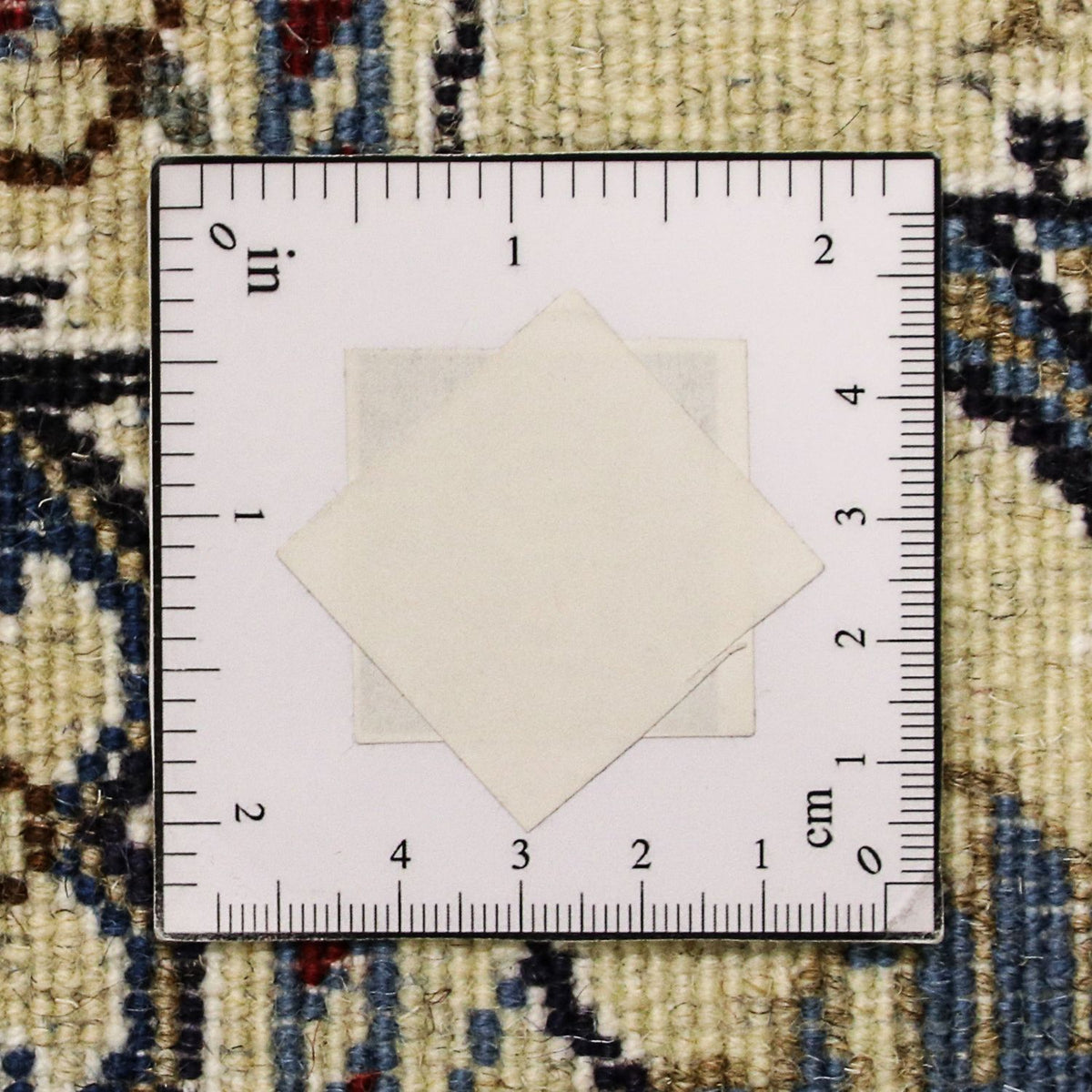 Persisk matta - Nain - 191 x 147 cm - mörkröd