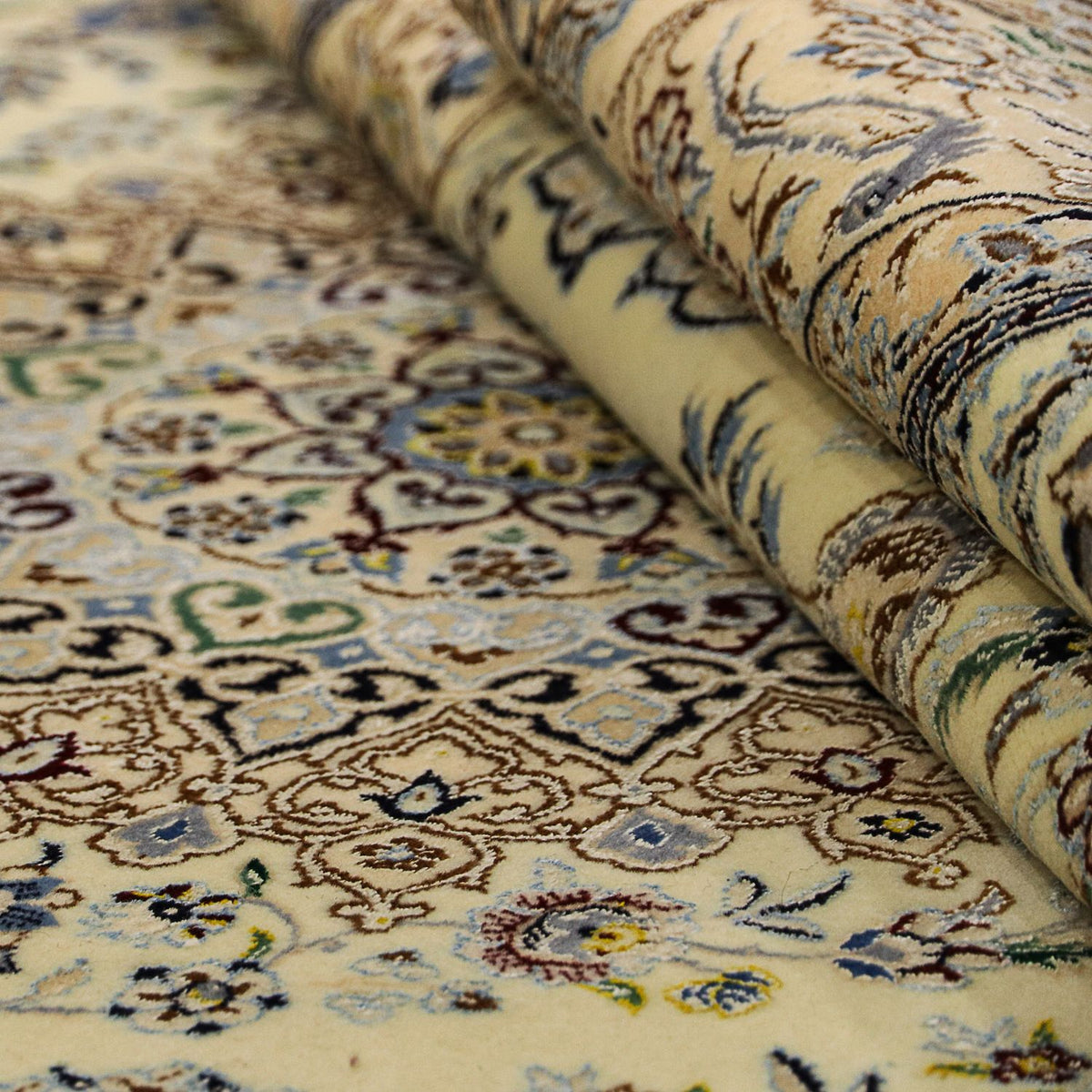 Persisk matta - Nain - Premium - 247 x 154 cm - beige