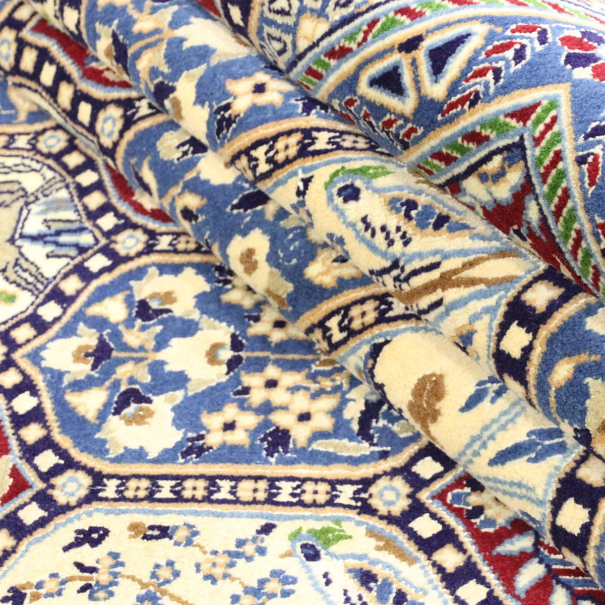 Persisk matta - Nain - Royal - 303 x 206 cm - flerfärgad