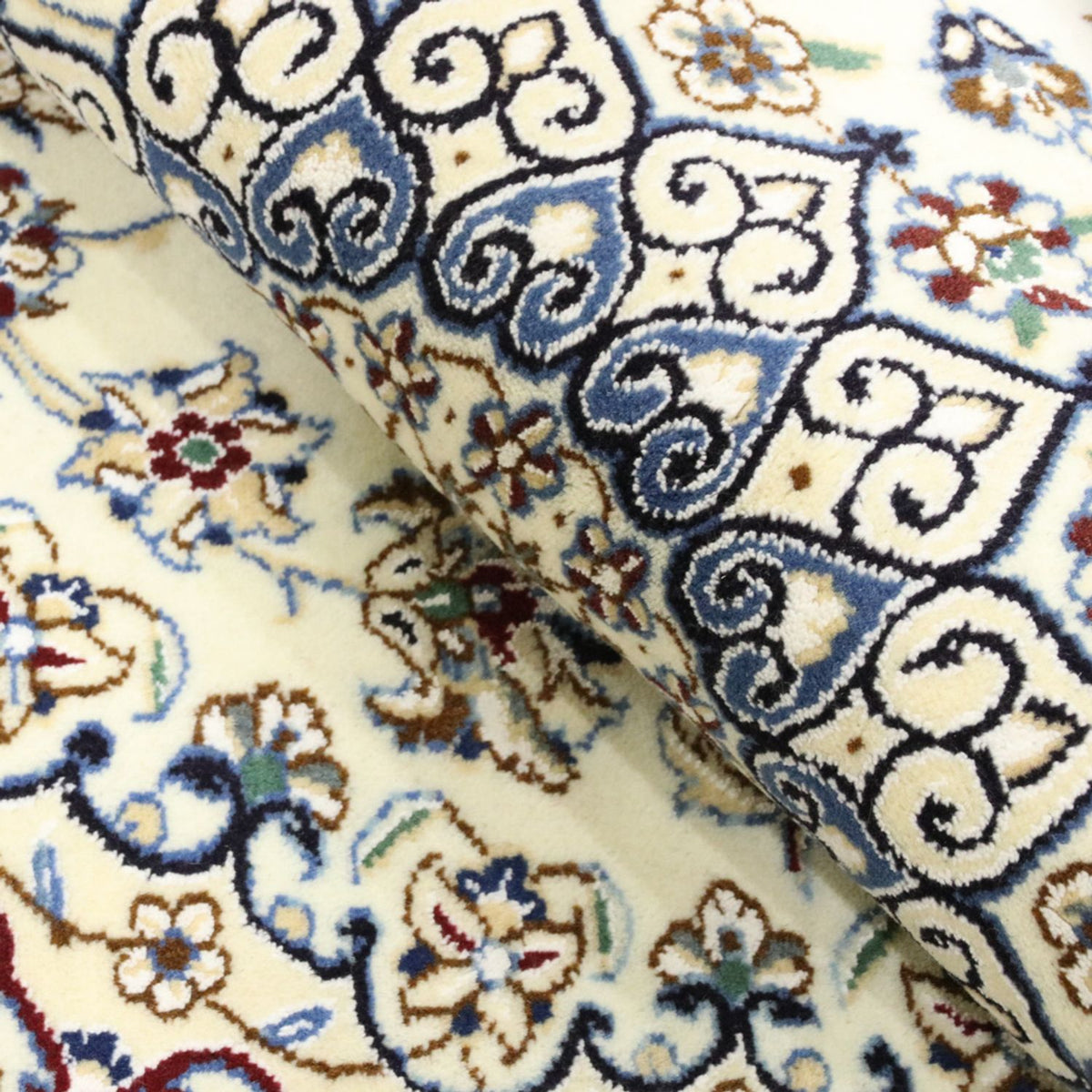 Persisk matta - Nain - Royal - 180 x 118 cm - grädde