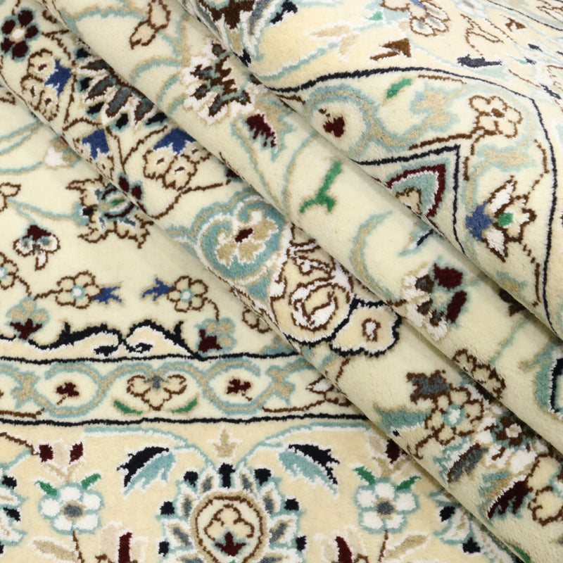 Persisk matta - Nain - Royal - 246 x 154 cm - beige