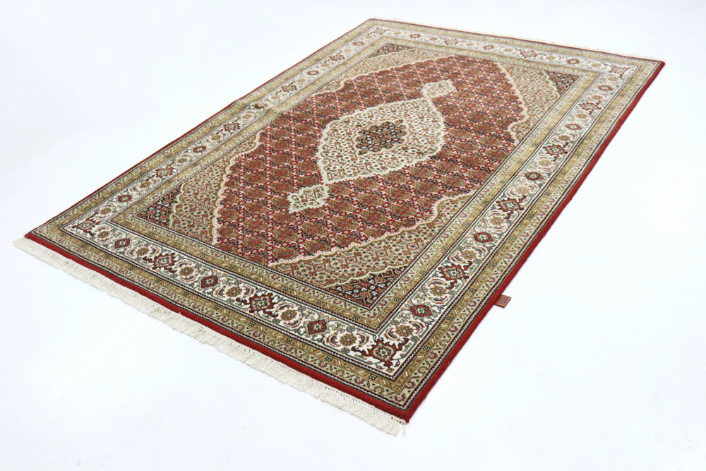 Indo Tabriz Mattan 242x169cm - Oriental Carpet