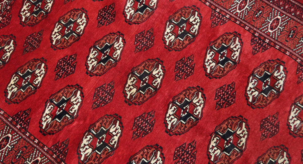 Afghansk matta - 152 x 118 cm - röd