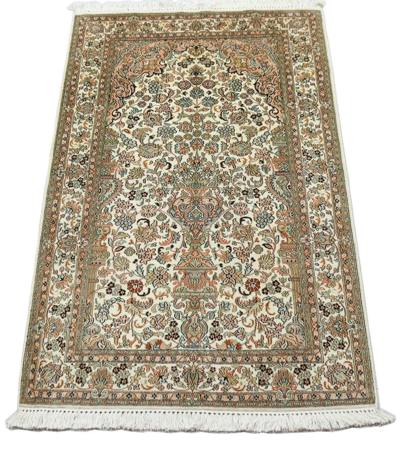 Sidenmatta - Kashmir Silk - 158 x 96 cm - beige