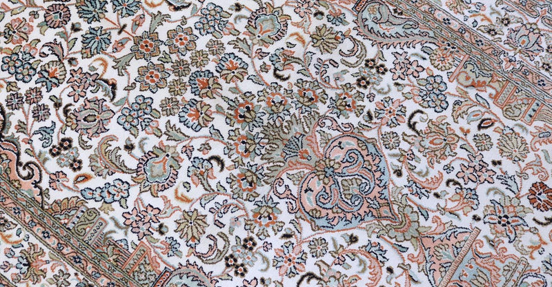 Sidenmatta - Kashmir Silk - 158 x 96 cm - beige