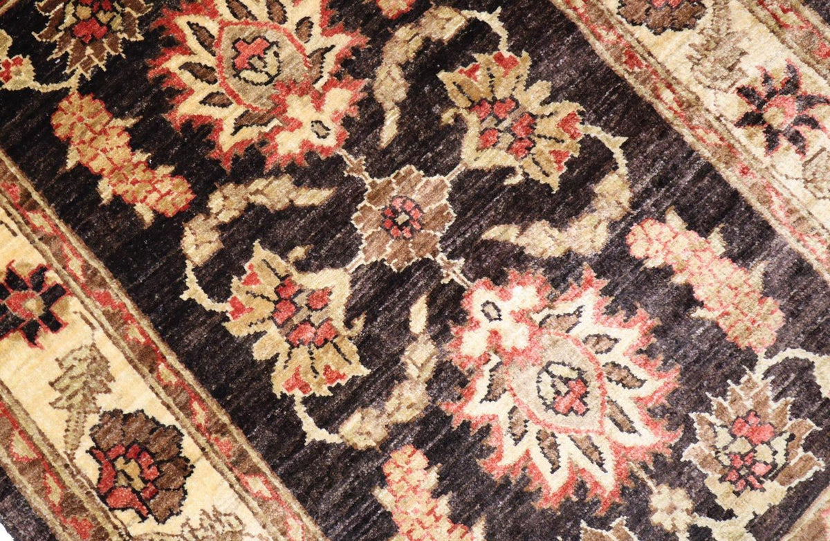 Ziegler Carpet - 125 x 89 cm - mörkbrun