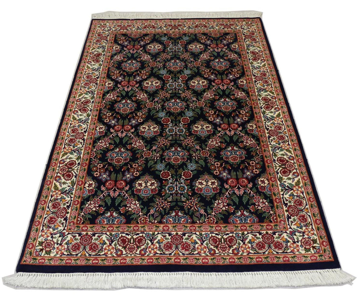 Oriental Carpet - 215 x 123 cm - svart
