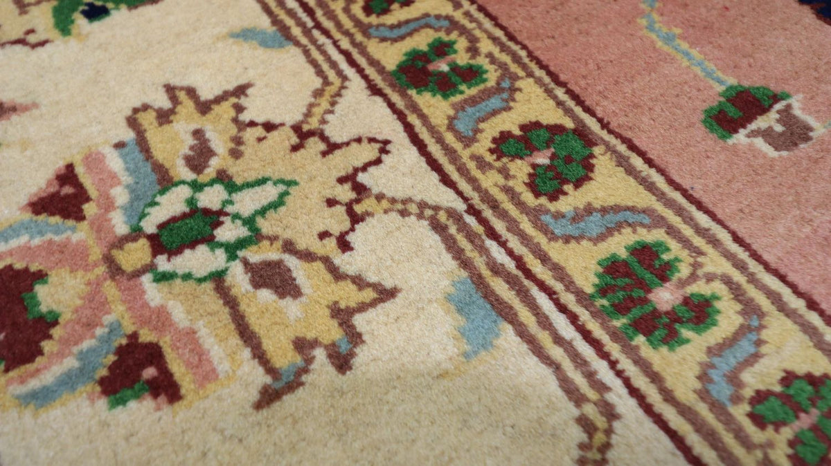 Oriental Carpet - 192 x 151 cm - rost