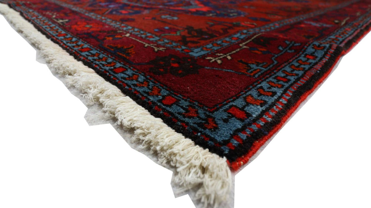 Oriental Carpet - 207 x 121 cm - mörkröd