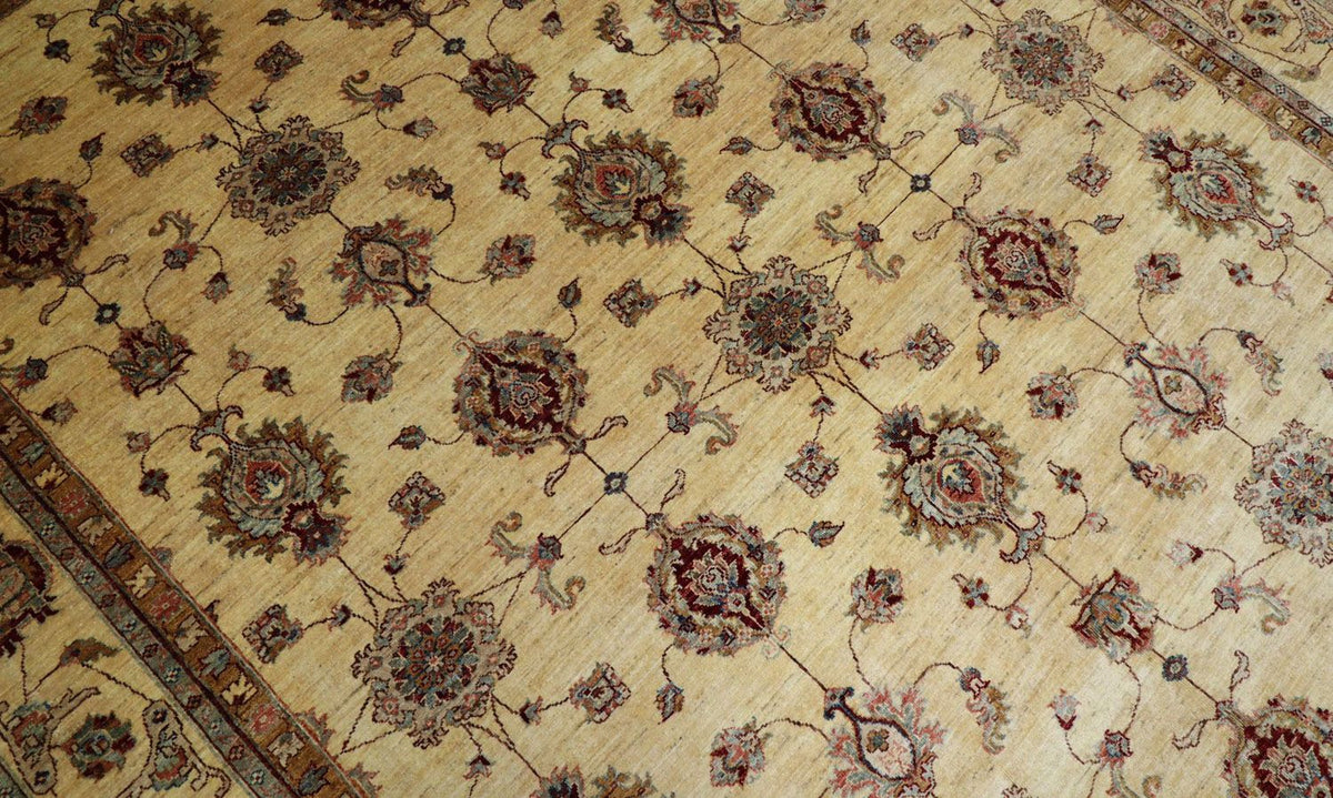 Ziegler Carpet - 346 x 249 cm - beige