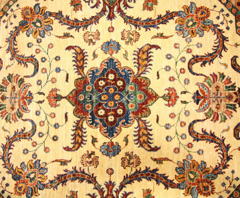 Ziegler Carpet runt  - 245 x 241 cm - beige