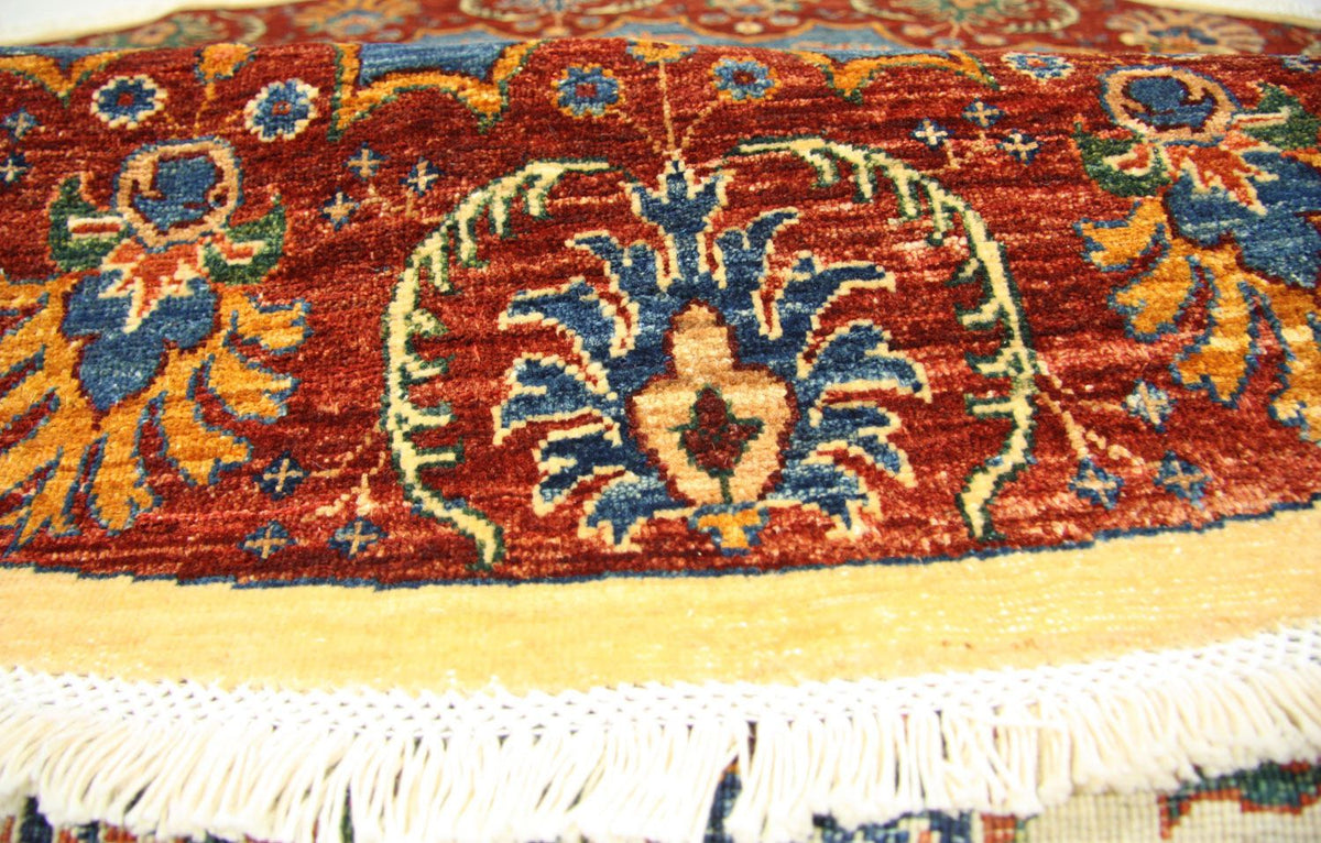 Ziegler Carpet runt  - 245 x 241 cm - beige