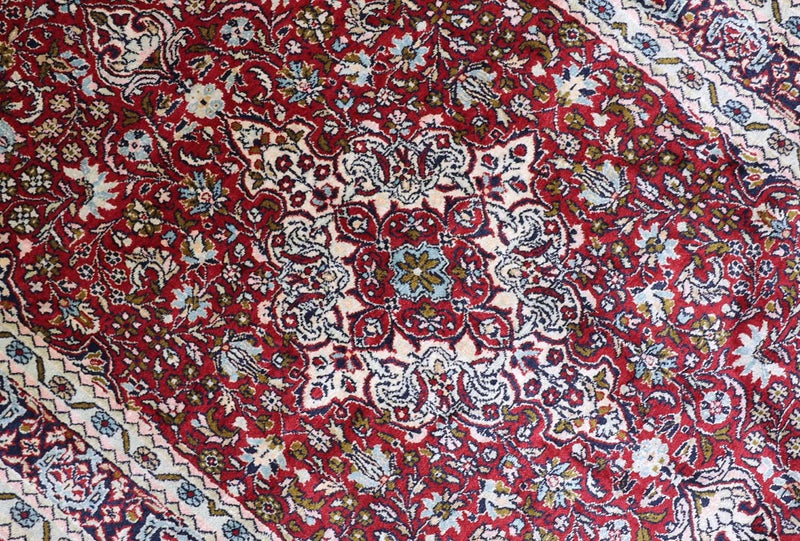 Sidenmatta - Kashmir Silk - 150 x 90 cm - mörkröd