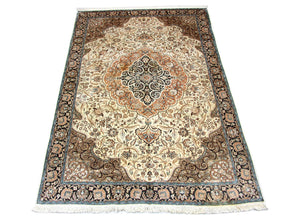 Sidenmatta - Kashmir Silk - 272 x 177 cm - beige