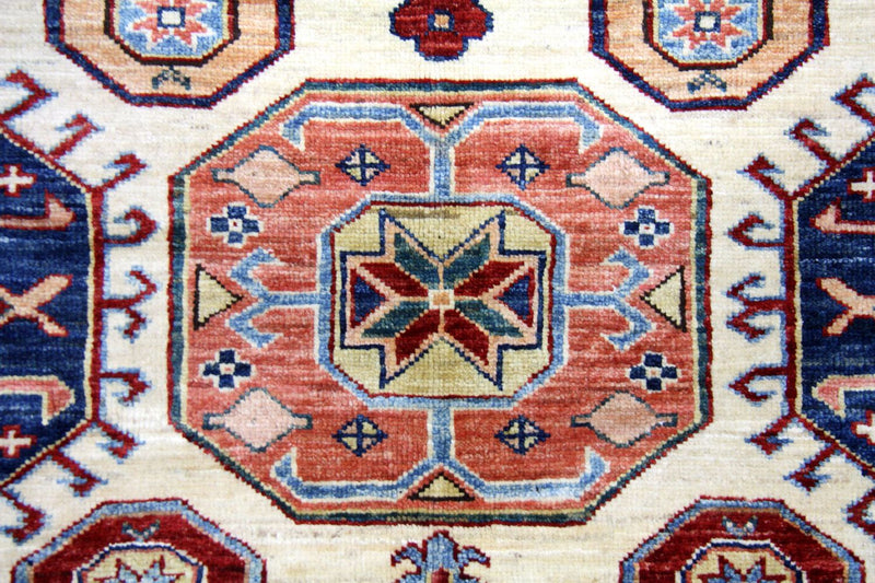 Ziegler Carpet - Kazak - 202 x 193 cm - beige