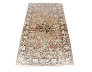Sidenmatta - Kashmir Silk - 164 x 91 cm - brun