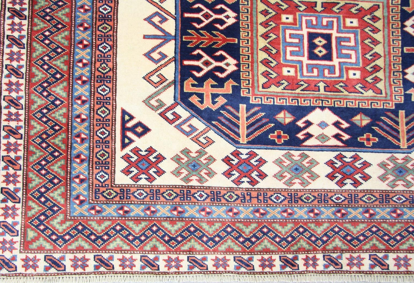 Kazak Mattan 182x125cm - Oriental Carpet