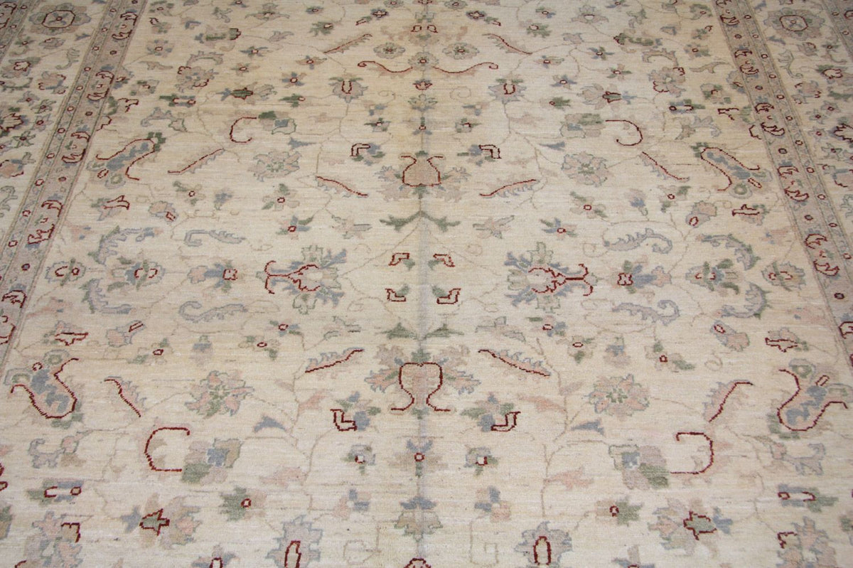 Ziegler Carpet - 312 x 250 cm - beige