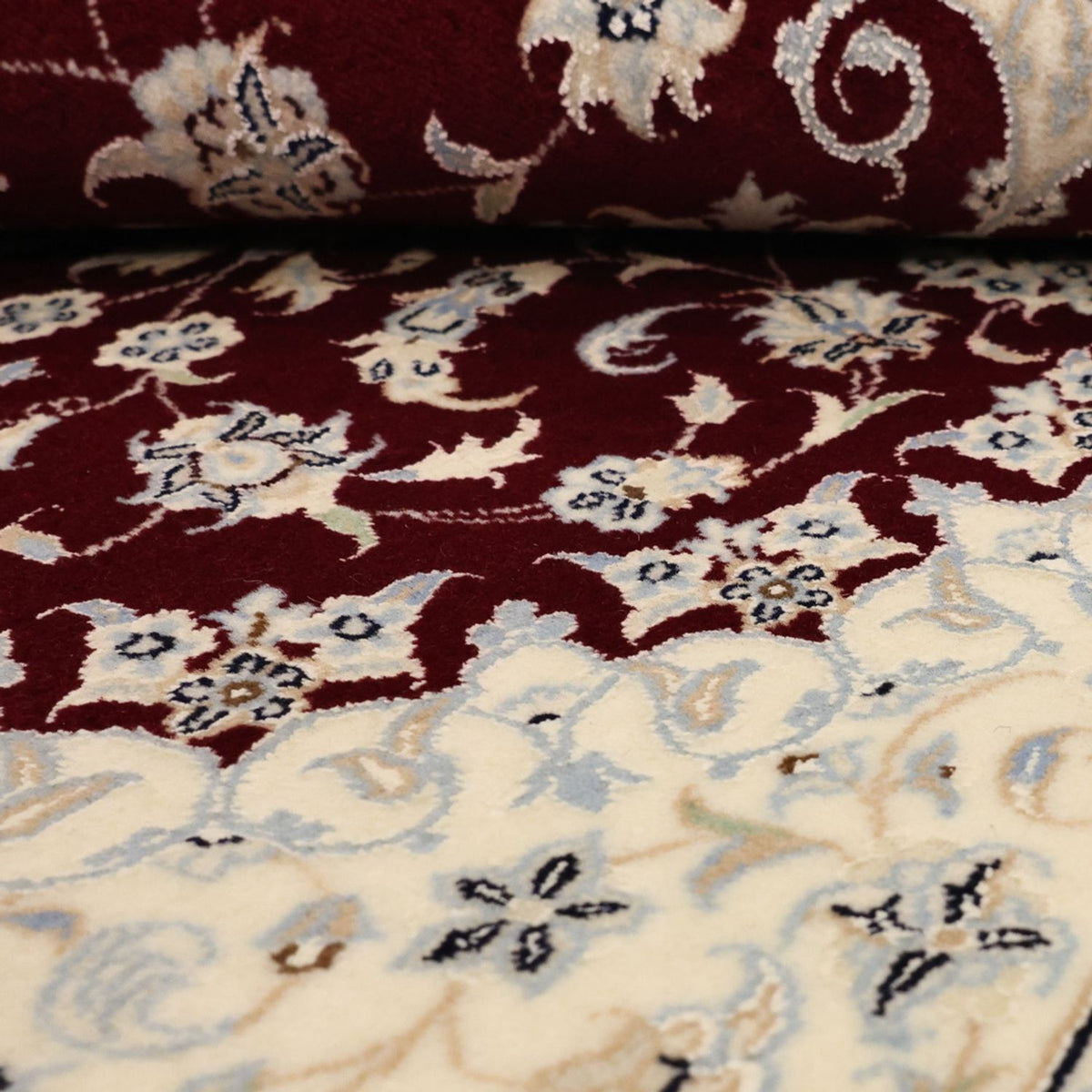 Persisk matta - Nain - Royal - Kungliga - 152 x 100 cm - röd