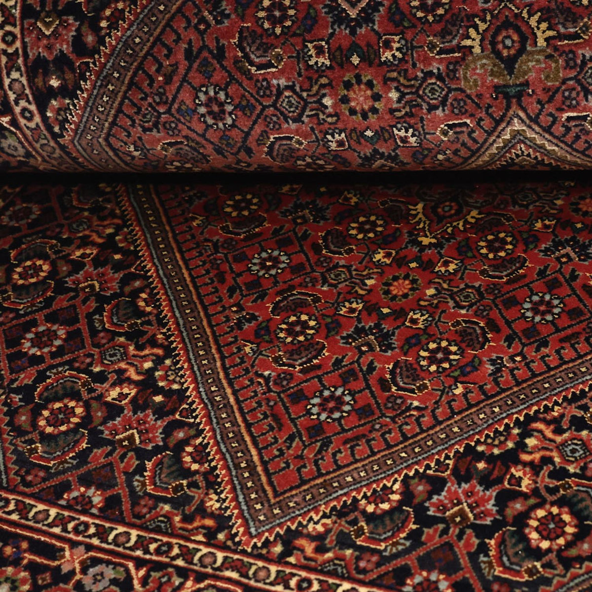 Persisk matta - Bijar - 154 x 89 cm - mörkröd