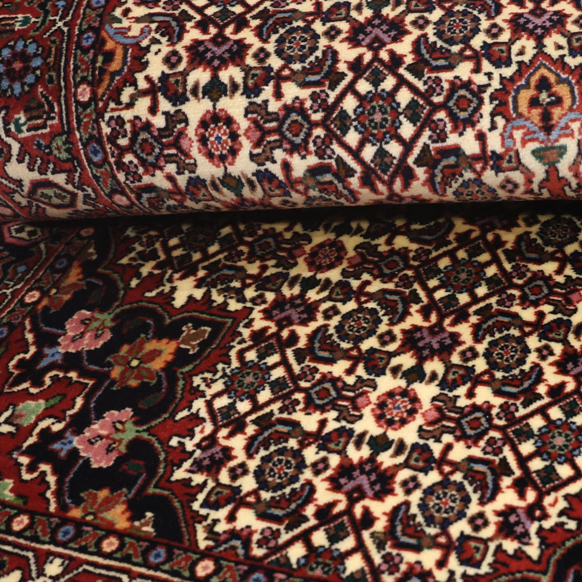 Persisk matta - Bijar - 137 x 72 cm - mörk beige