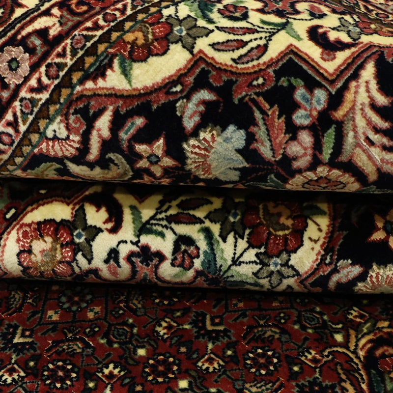 Persisk matta - Bijar - Kungliga - 194 x 153 cm - mörkröd