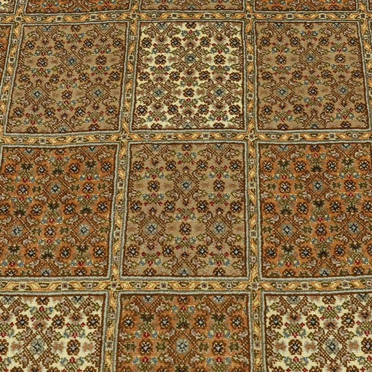 Persisk matta - Tabriz - Royal - 208 x 149 cm - mörk beige