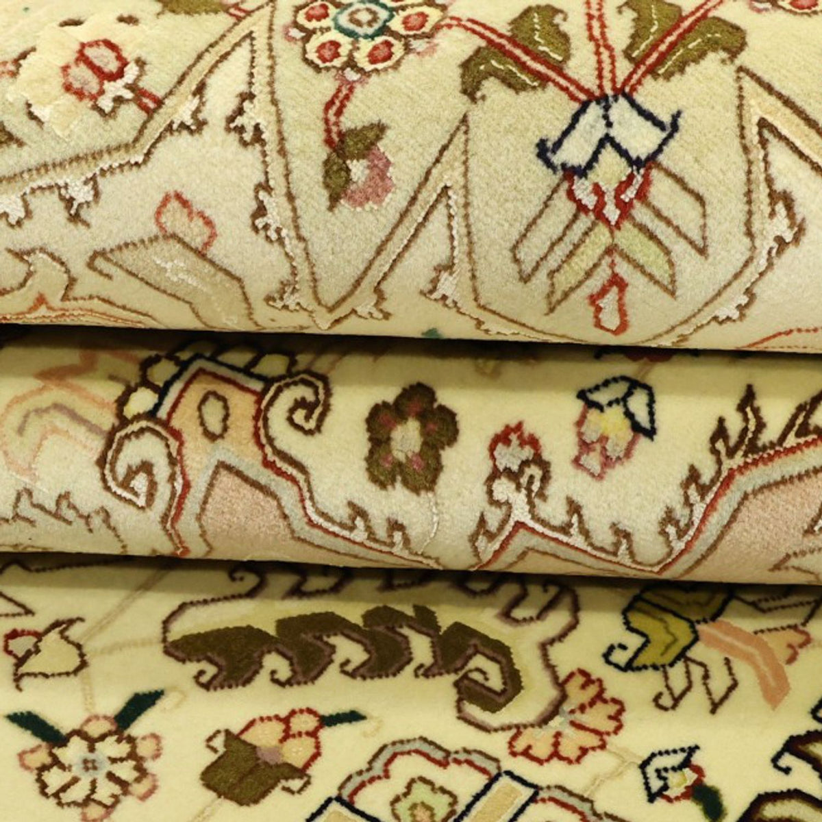 Persisk matta - Tabriz - Kungliga - 203 x 147 cm - beige