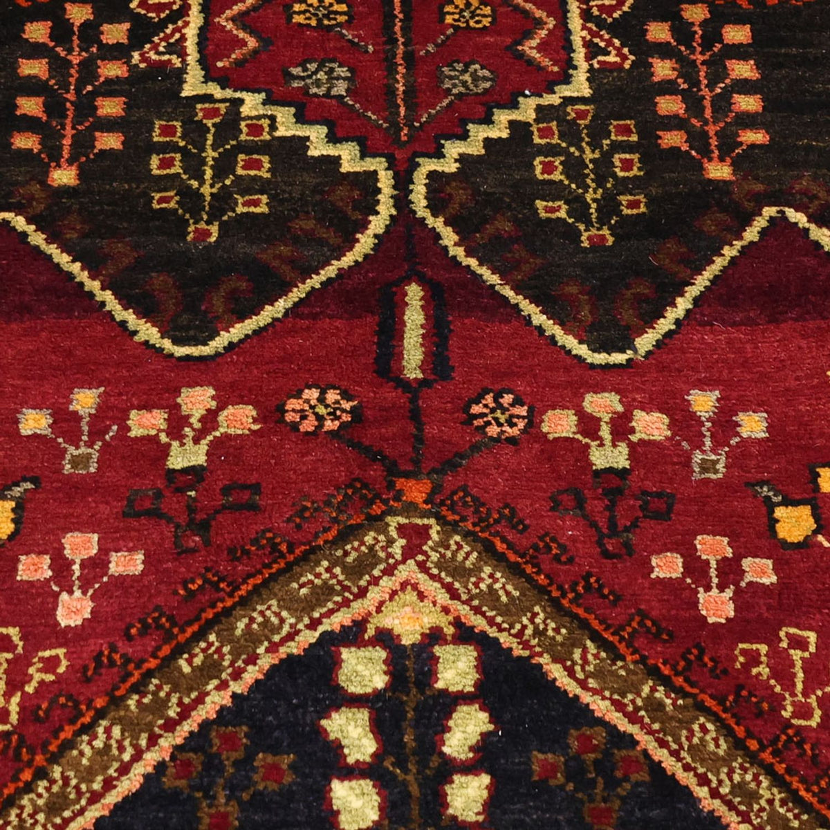 Persisk matta - Nomadic - 285 x 150 cm - mörkröd