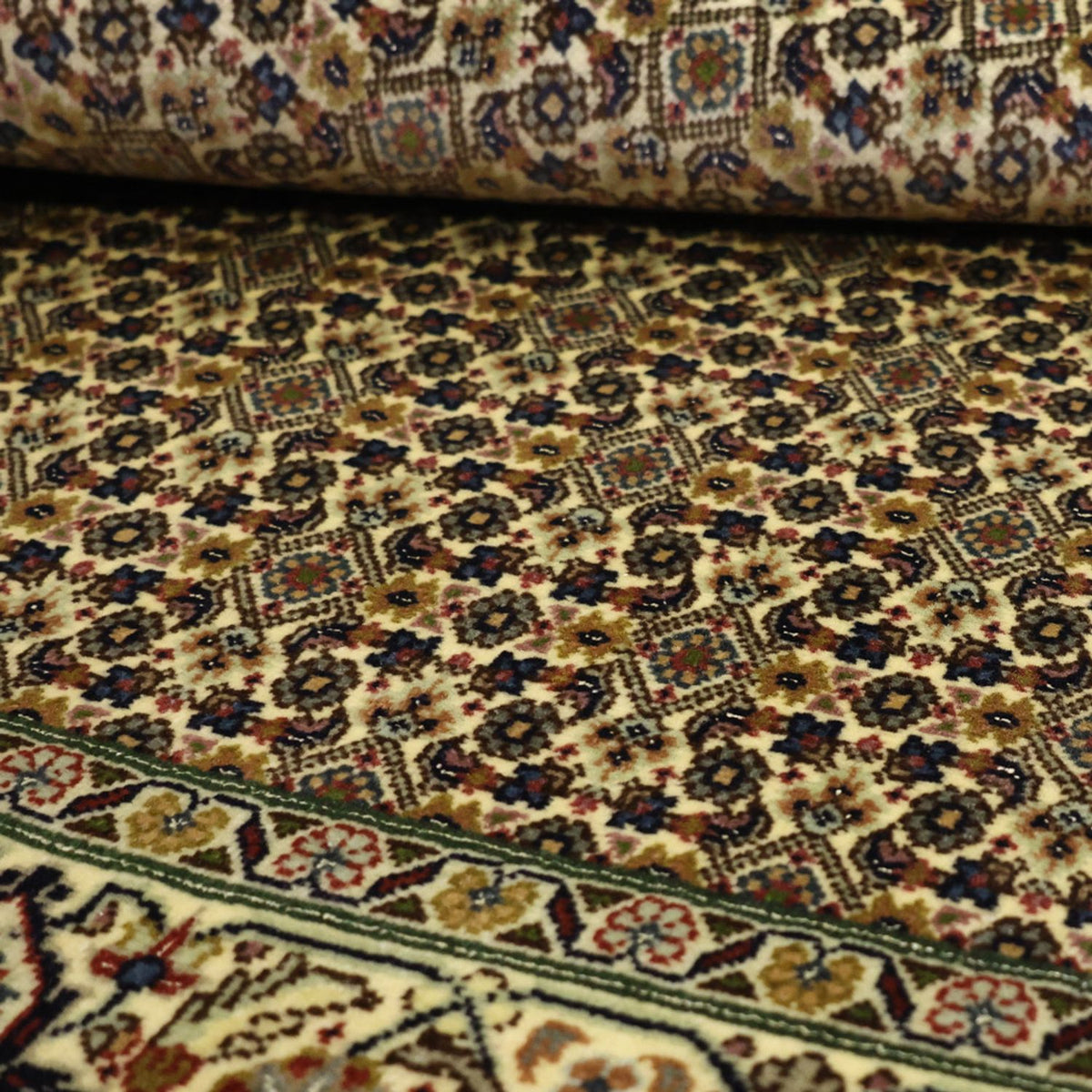 Persisk matta - Tabriz - Royal - 147 x 101 cm - sand